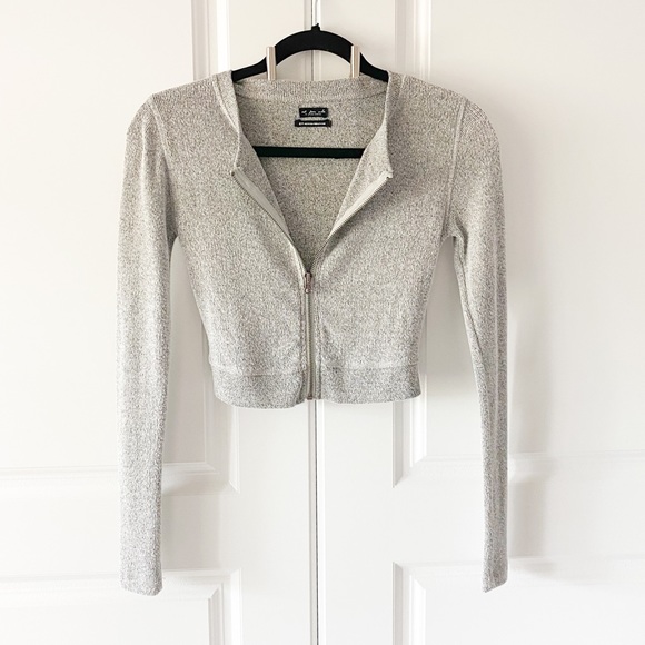 Urban Outfitters Zip-up Crop Sweater - Picture 3 of 3